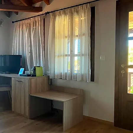 Melofegaro 4* Szkotína